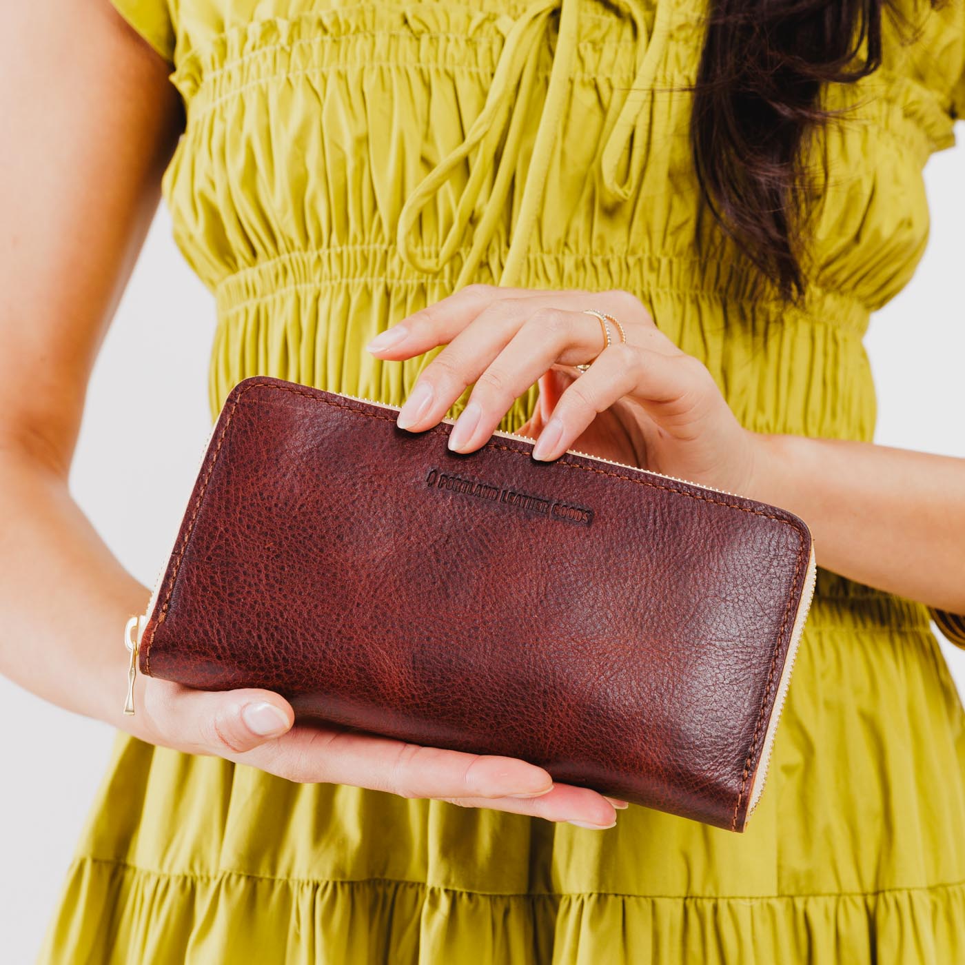 Portland Leather Goods Accordion Zip Wallet