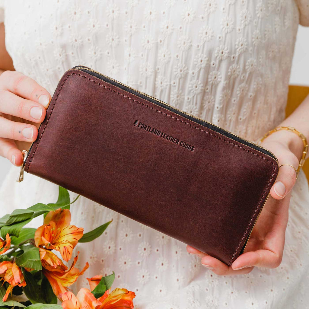Portland Leather Goods Accordion Zip Wallet