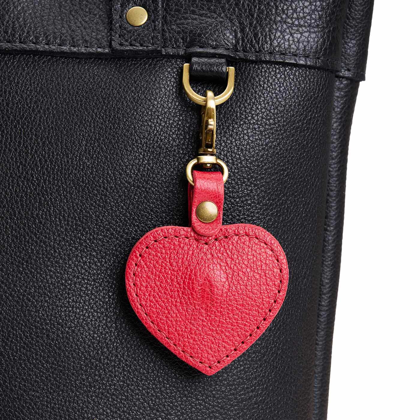 Portland Leather Goods Heart AirTag Holder