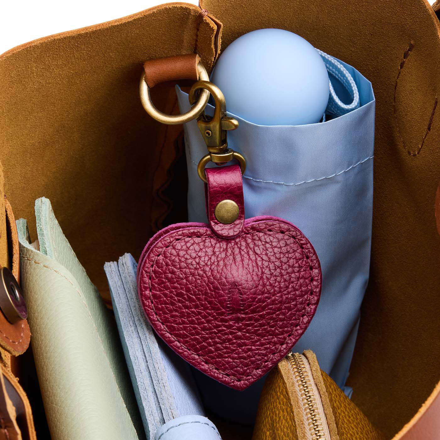 Portland Leather Goods Heart AirTag Holder