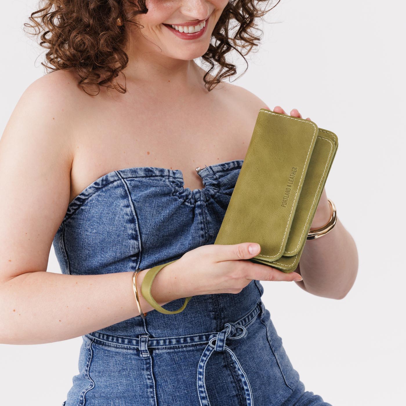 Portland Leather Goods 'Almost Perfect' Lily Wristlet