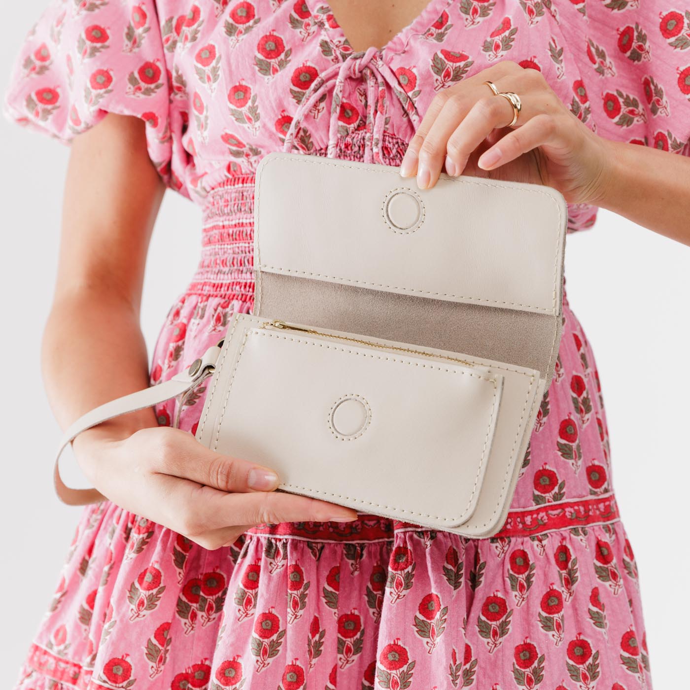 Portland Leather Goods 'Almost Perfect' Lily Wristlet
