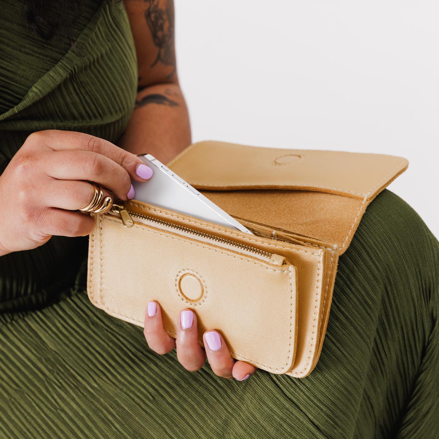 Portland Leather Goods 'Almost Perfect' Lily Wristlet