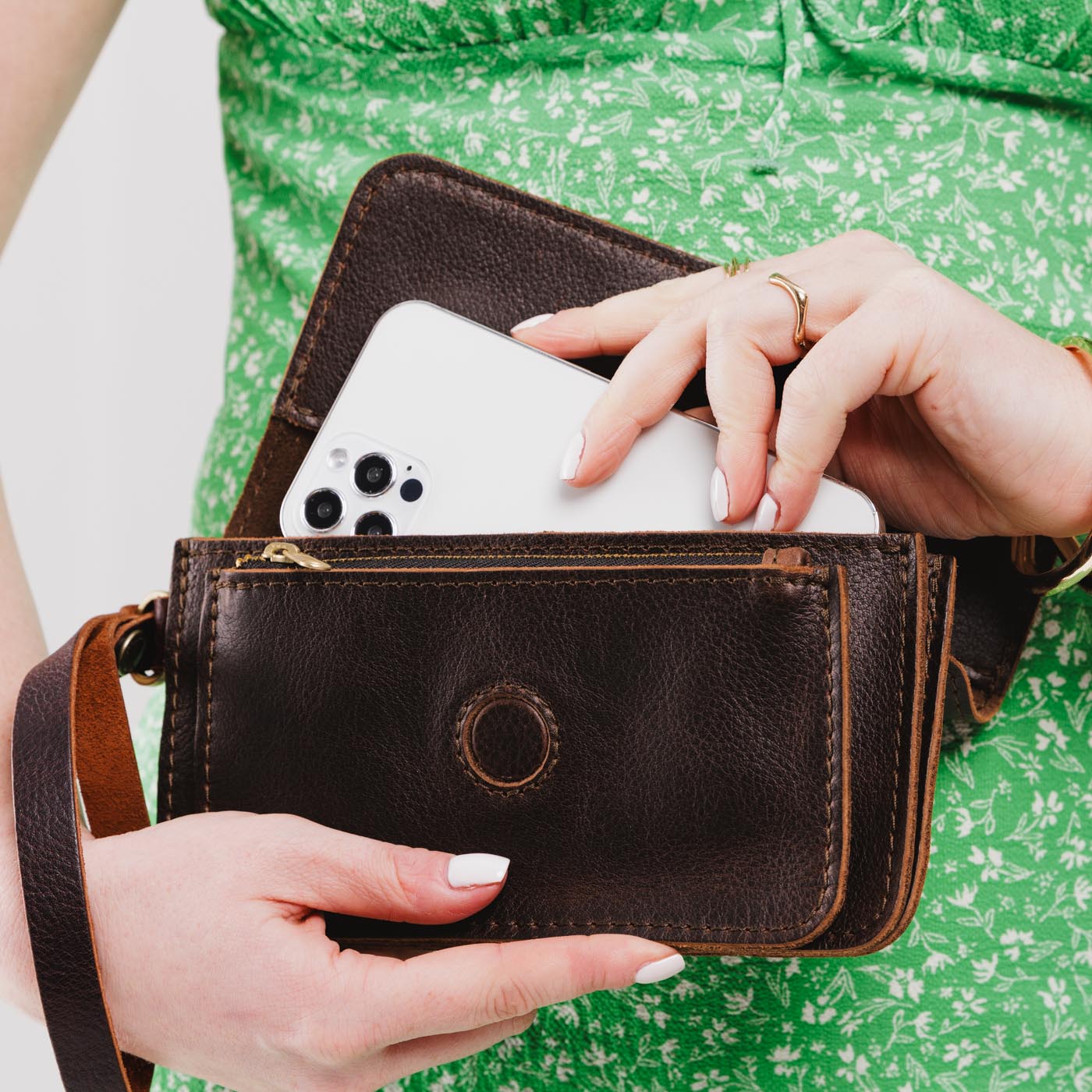 Portland Leather Goods 'Almost Perfect' Lily Wristlet