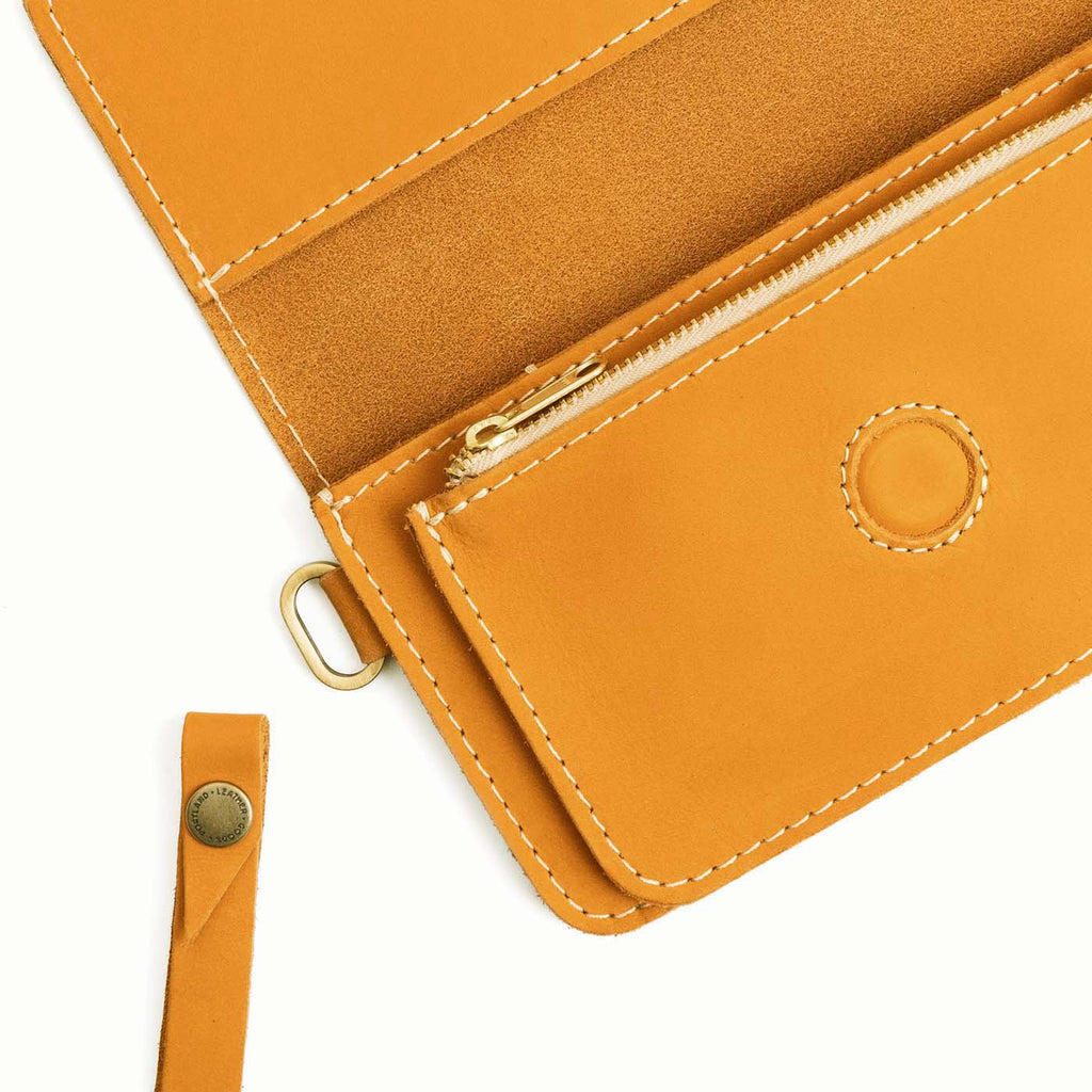 Portland Leather Goods 'Almost Perfect' Lily Wristlet