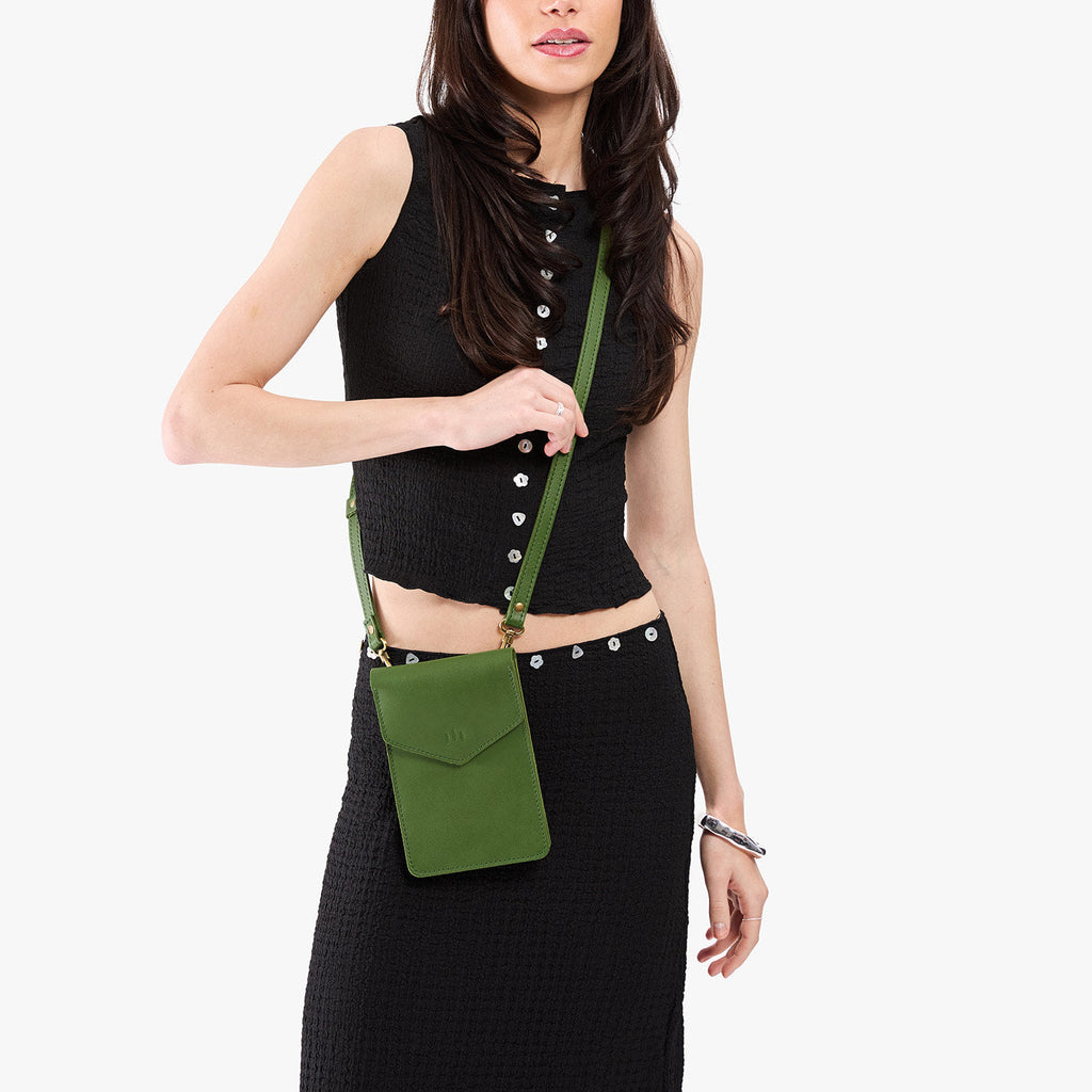 Portland Leather Goods Parker Phone Bag