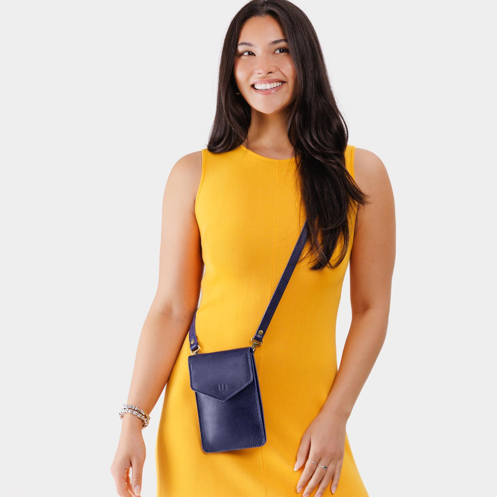 Portland Leather Goods Parker Phone Bag