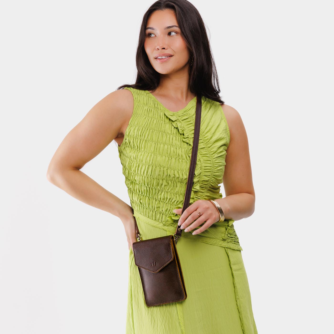 Portland Leather Goods Parker Phone Bag