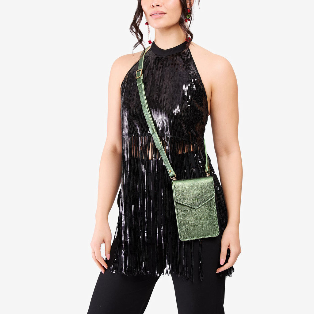 Portland Leather Goods Parker Phone Bag