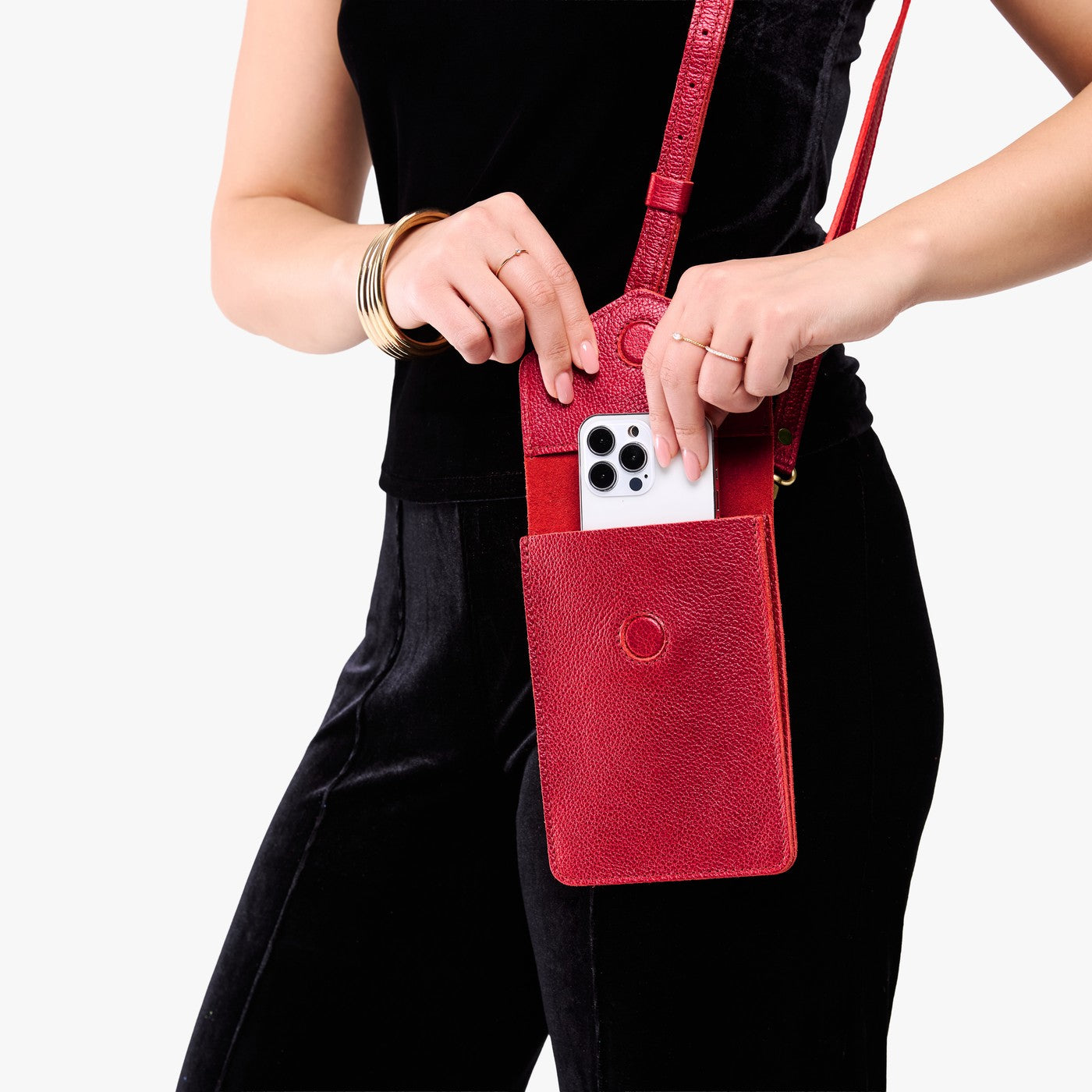 Portland Leather Goods Parker Phone Bag