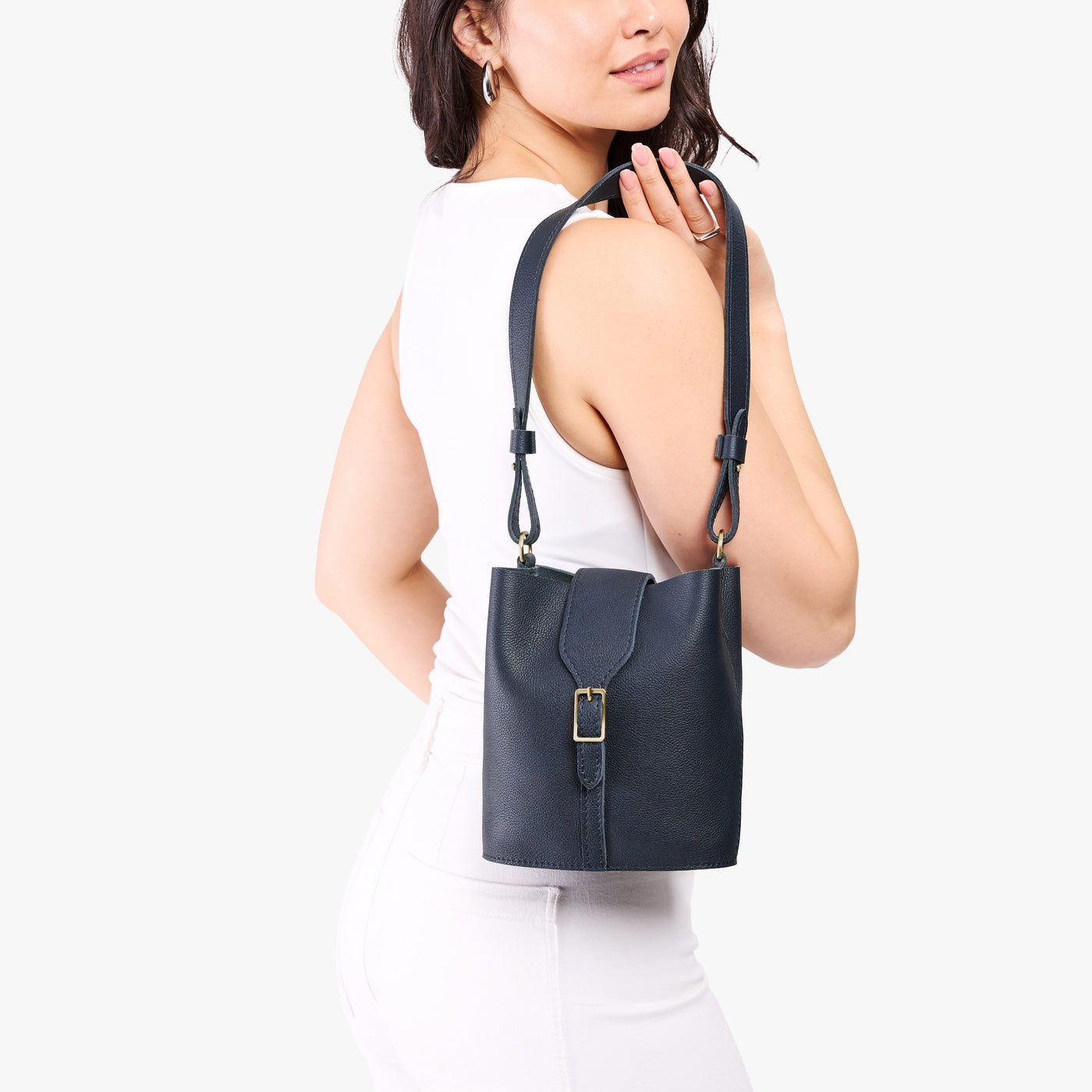Portland Leather Goods Polly Bucket Bag