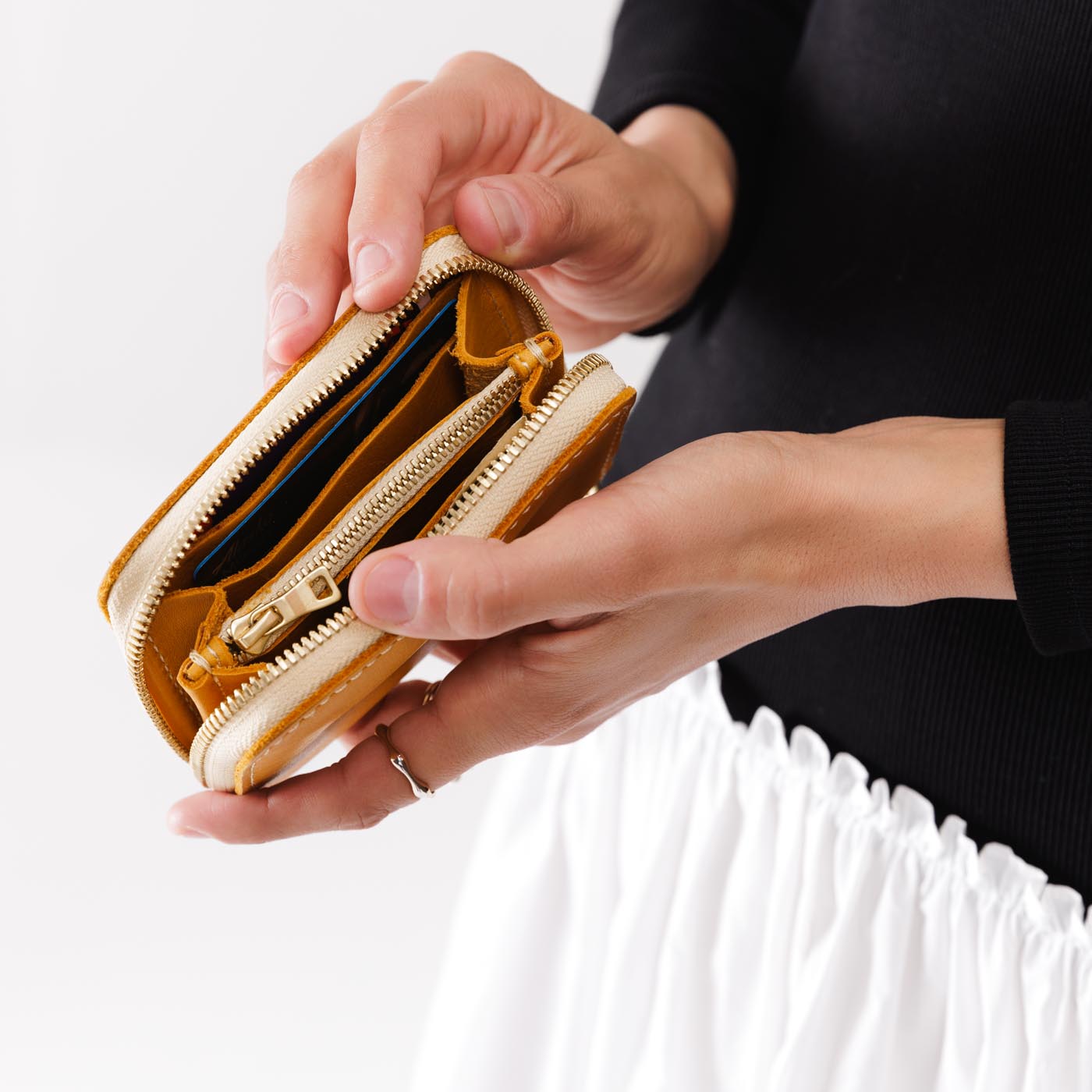 Portland Leather Goods 'Almost Perfect' Small Zip Wallet